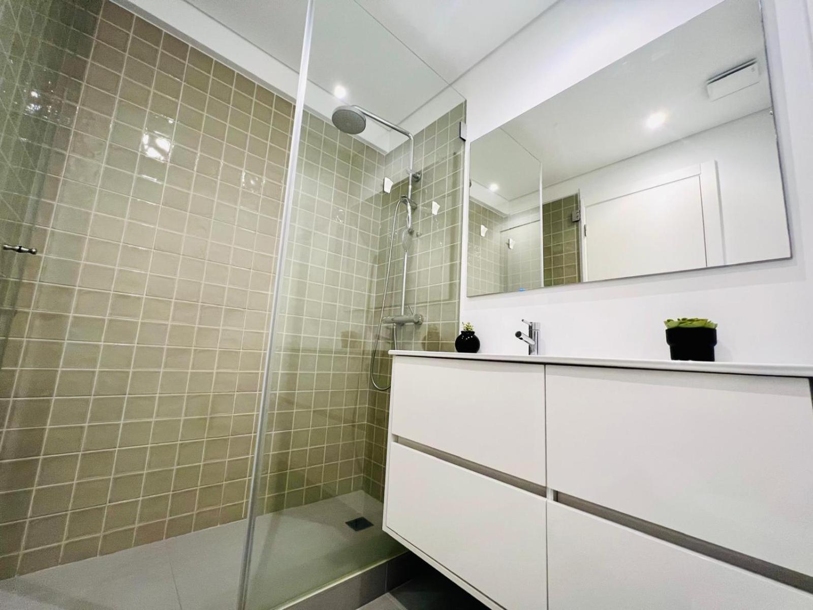 Rooms, Ideal Location For Tourists Albergue Lisboa