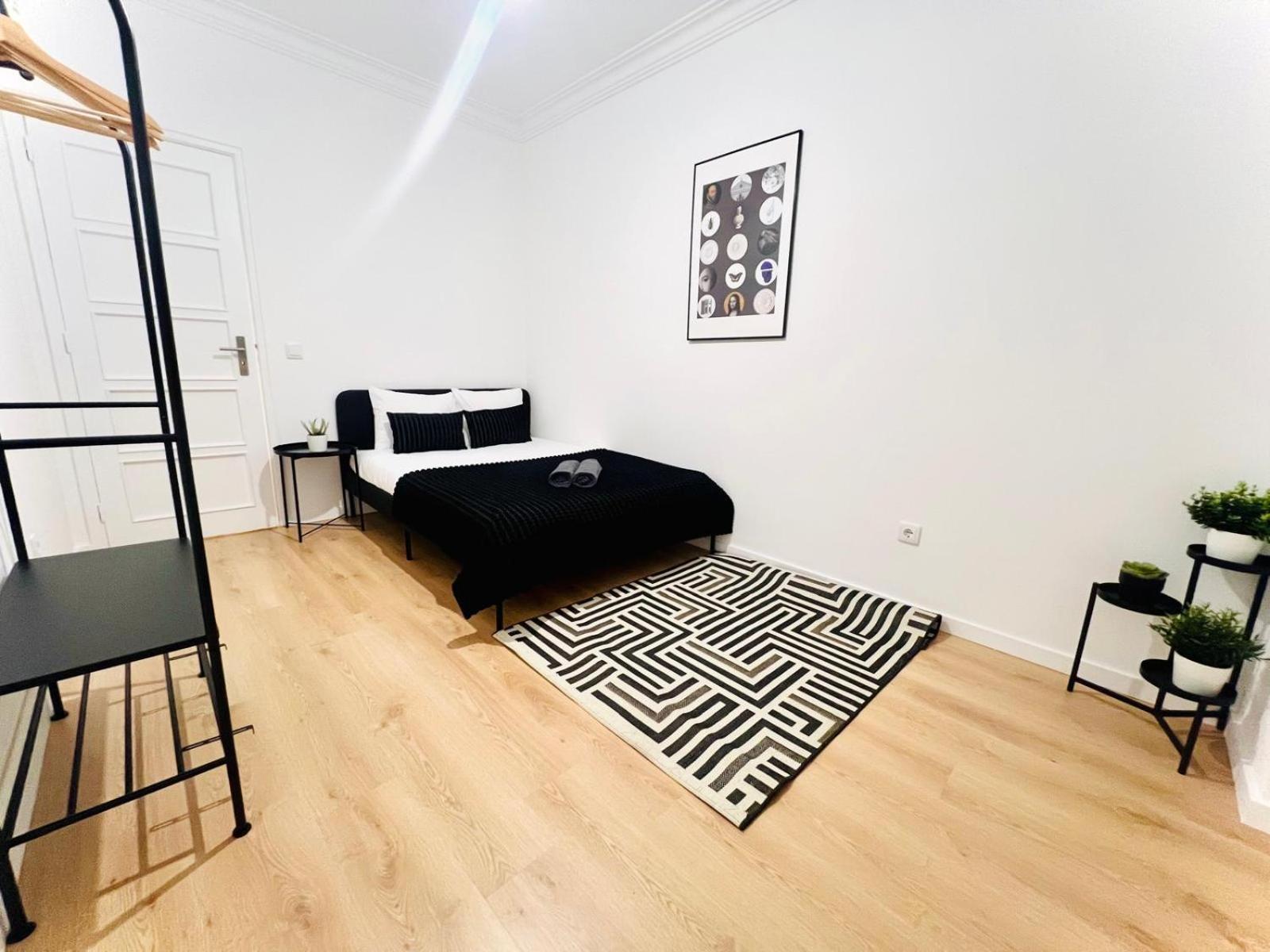 Rooms, Ideal Location For Tourists Hostal Lisboa
