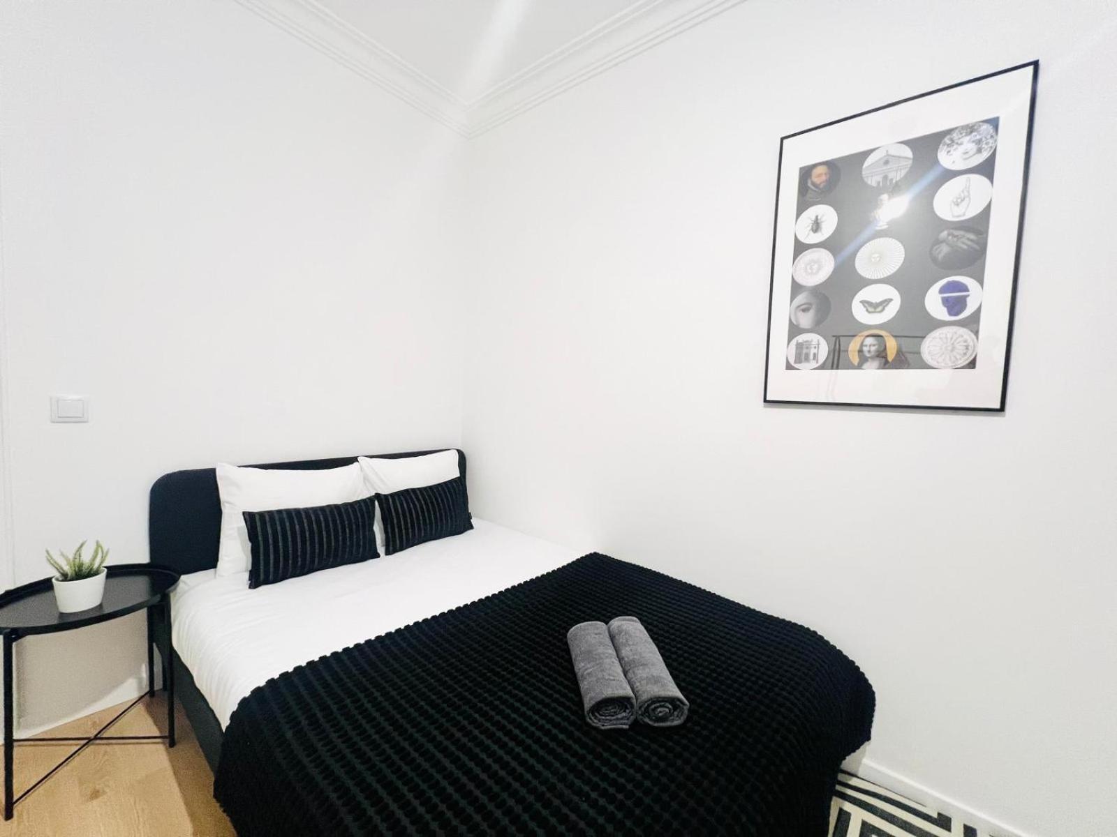 Rooms, Ideal Location For Tourists Hostal *