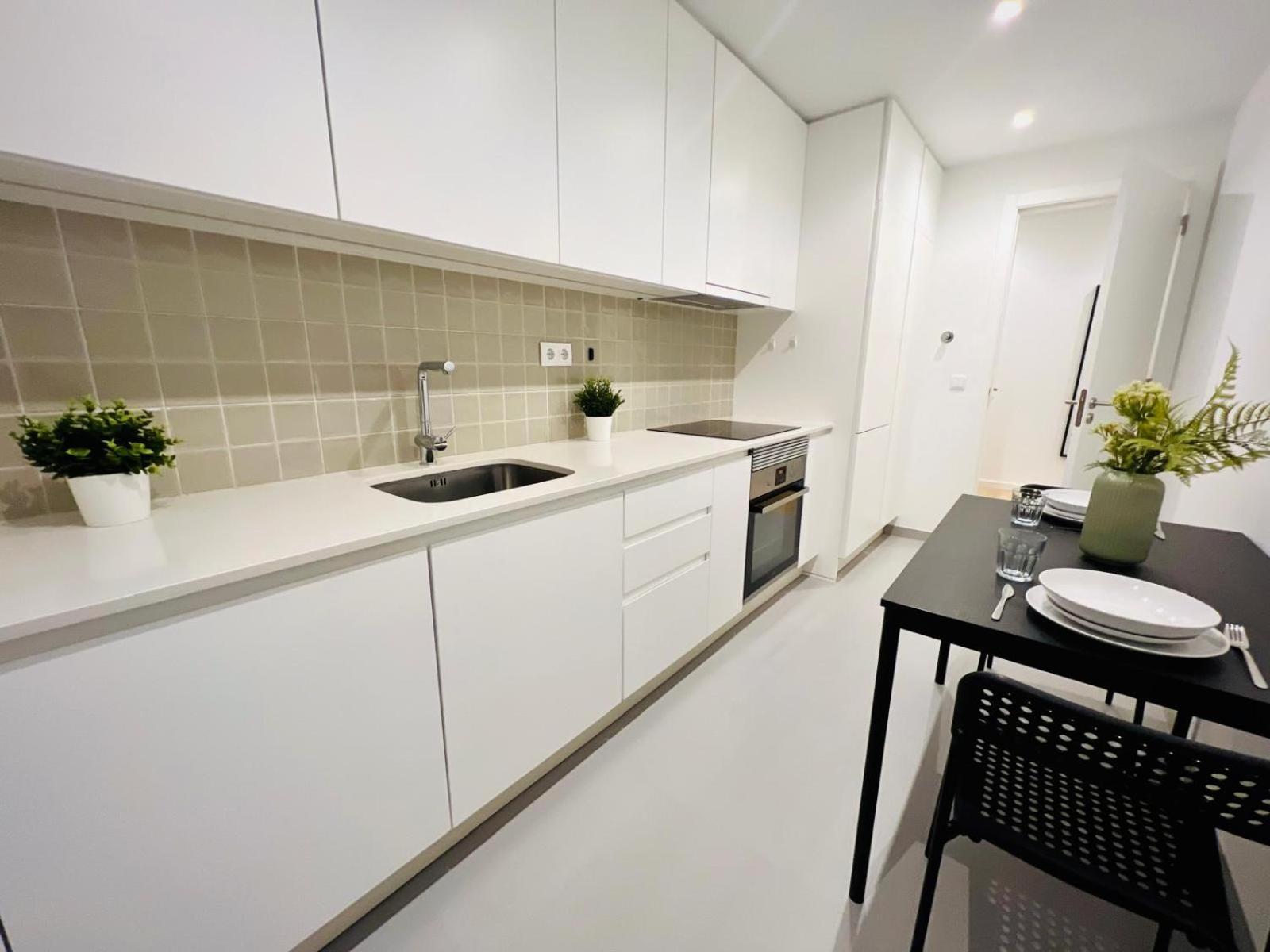 Rooms, Ideal Location For Tourists Hostal Lisboa